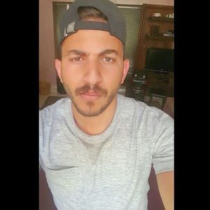 Meet your Posher, Sameer